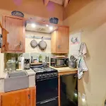 Appartement Centrally Located Near Town!